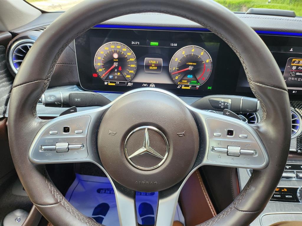 Mercedes Benz CLS Class 2020 Gris - Importación desde Corea - HF Imports Iquique - Foto 14