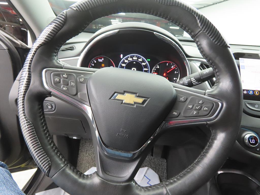 Chevrolet Malibu - Vista 8
