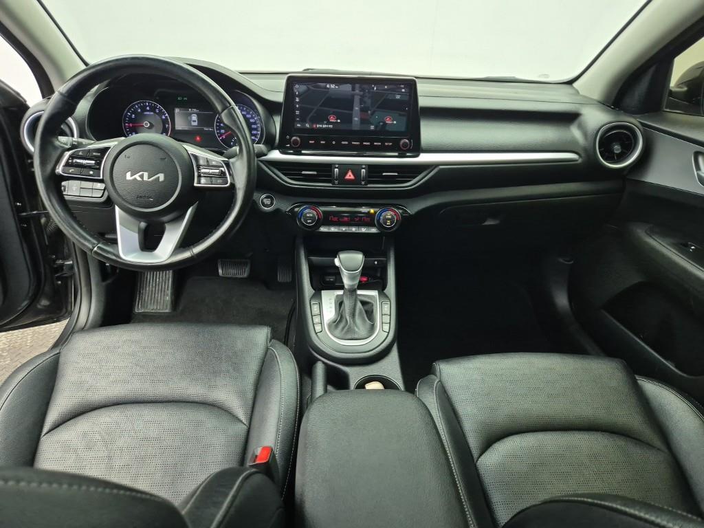 KIA K3 - Vista 5
