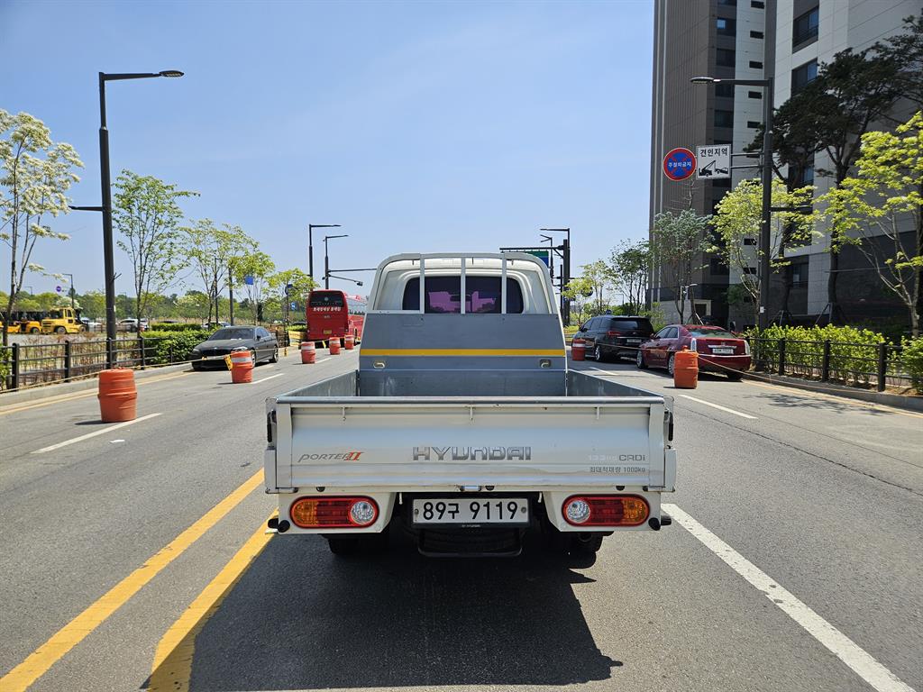 Small Truck Cargo (small) - Vista 6