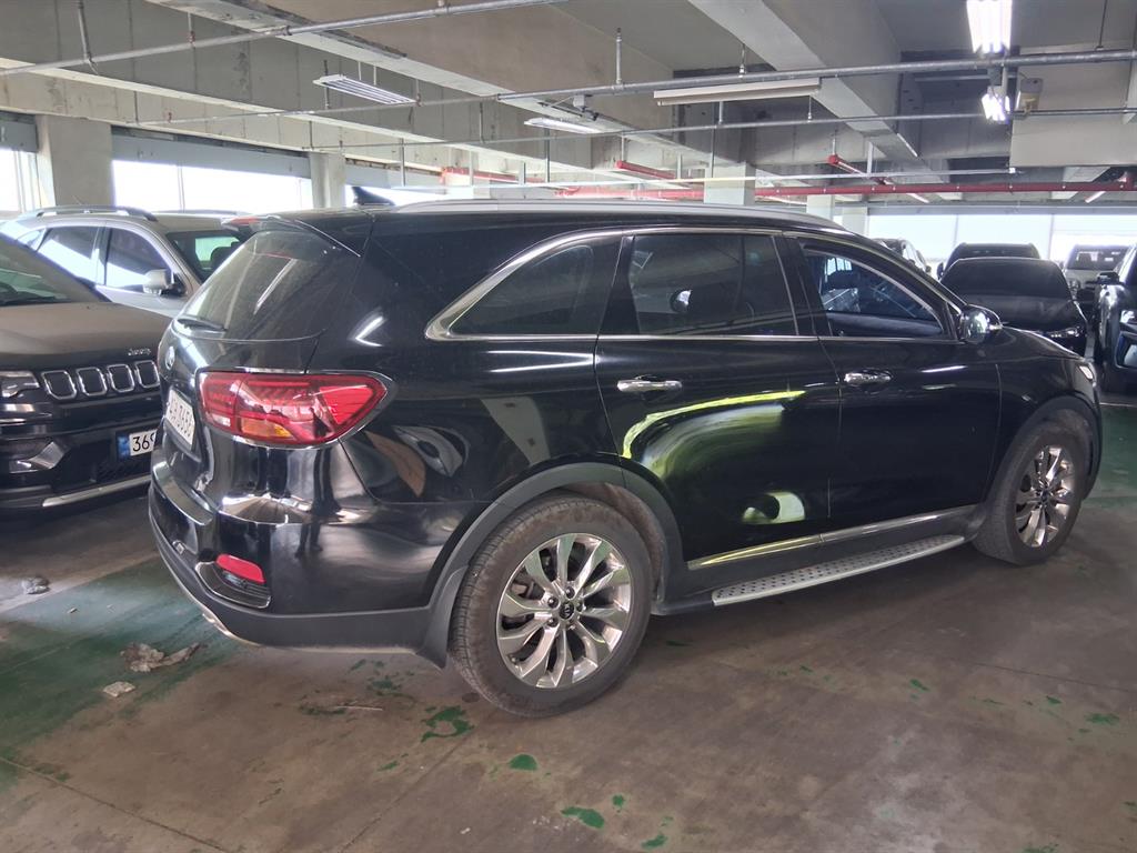 KIA Sorento - Vista 3