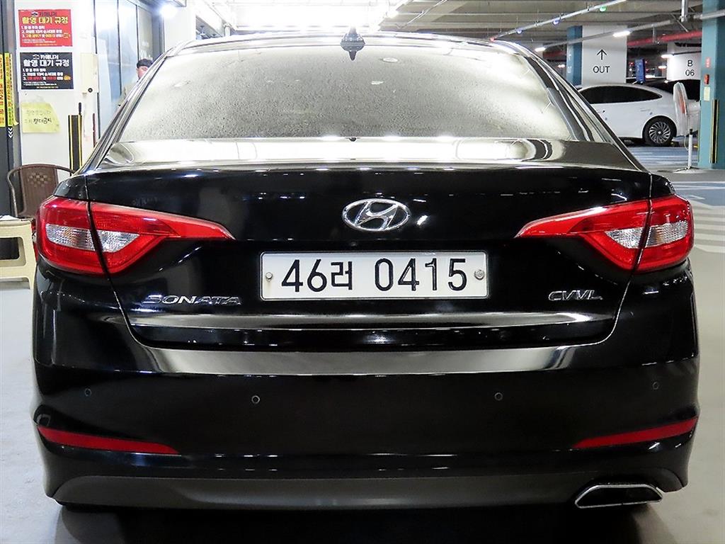 HYUNDAI Sonata - Vista 5