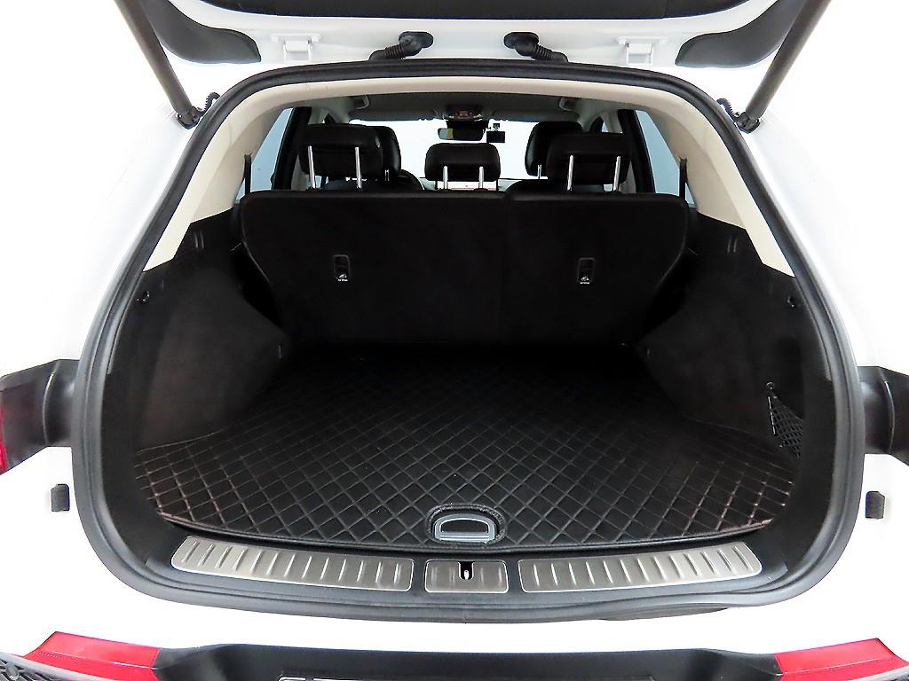 Genesis GV70 2024 Blanco - Importación desde Corea - HF Imports Iquique - Foto 17