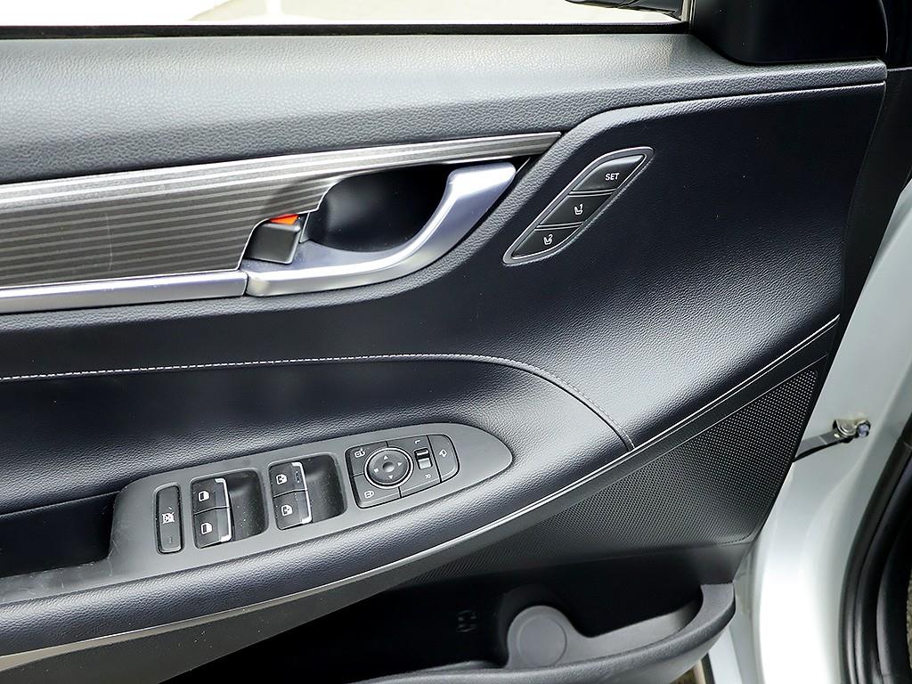 HYUNDAI Grandeur 2018 Gris - Importación desde Corea - HF Imports Iquique - Foto 13