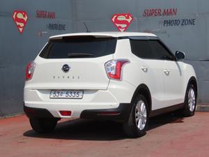 Ssangyong Tivoli - Vista 6