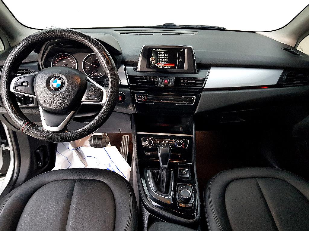 BMW 2 series - Vista 5