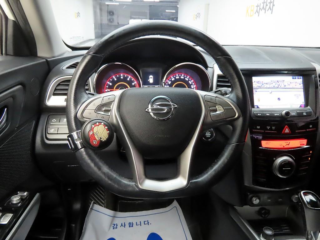 Ssangyong Tivoli - Vista 7