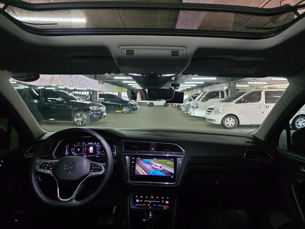 Volkswagen Tiguan - Vista 6