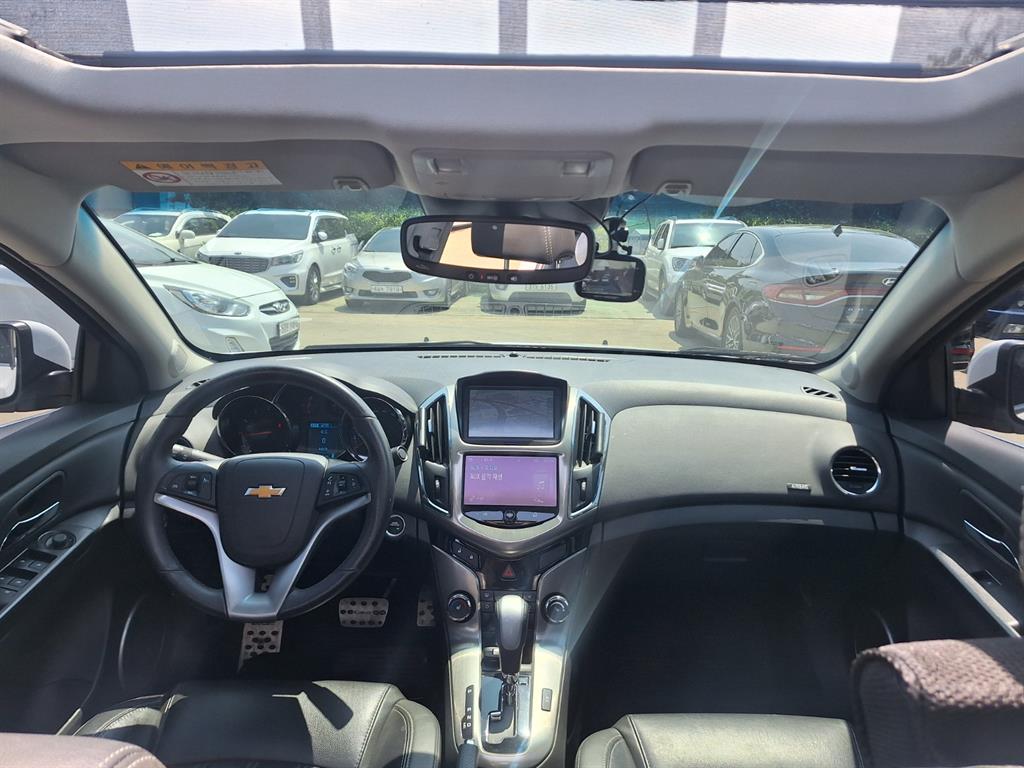 Chevrolet Cruise - Vista 6