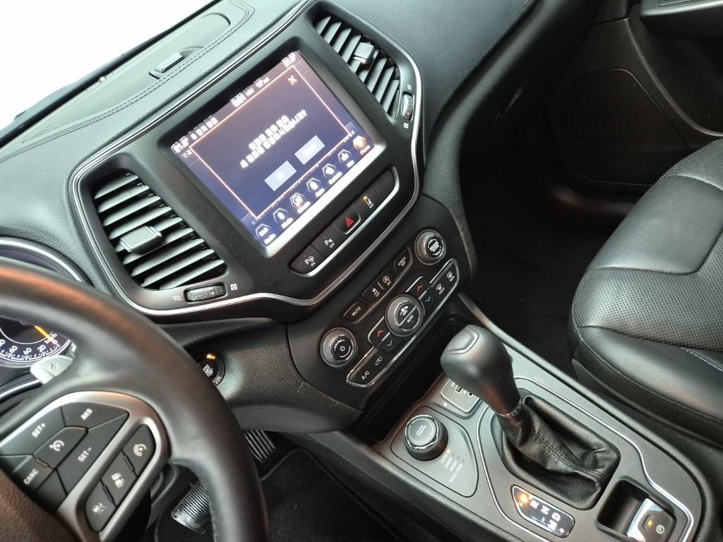 Jeep Cherokee 2019 Gris - Importación desde Corea - HF Imports Iquique - Foto 18
