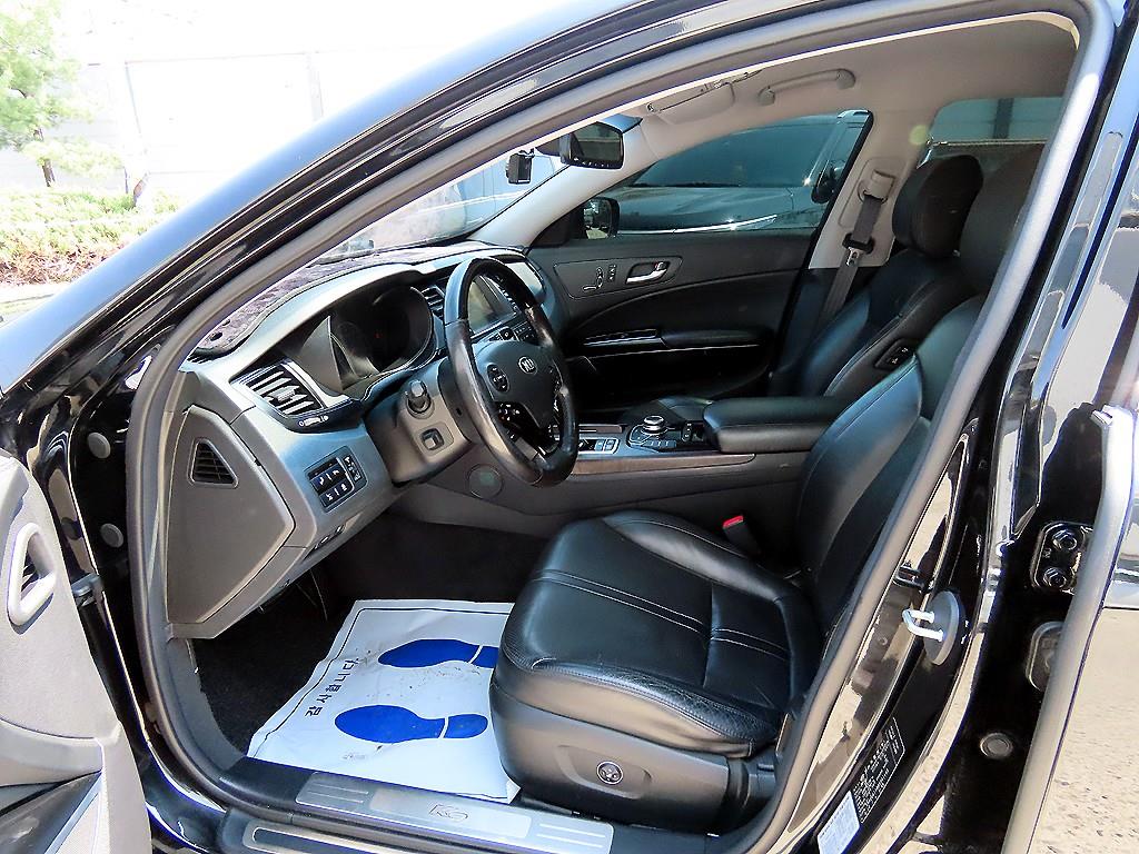 KIA K9 - Vista 5