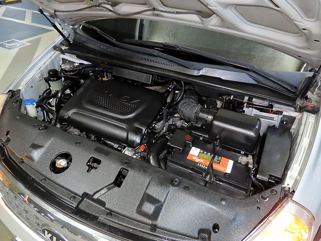 KIA Carnival 2013 Plateado - Importación desde Corea - HF Imports Iquique - Foto 19