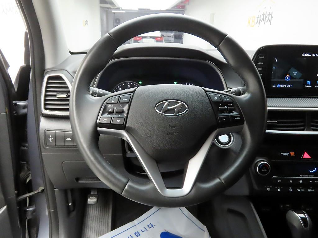 HYUNDAI Tucson - Vista 8