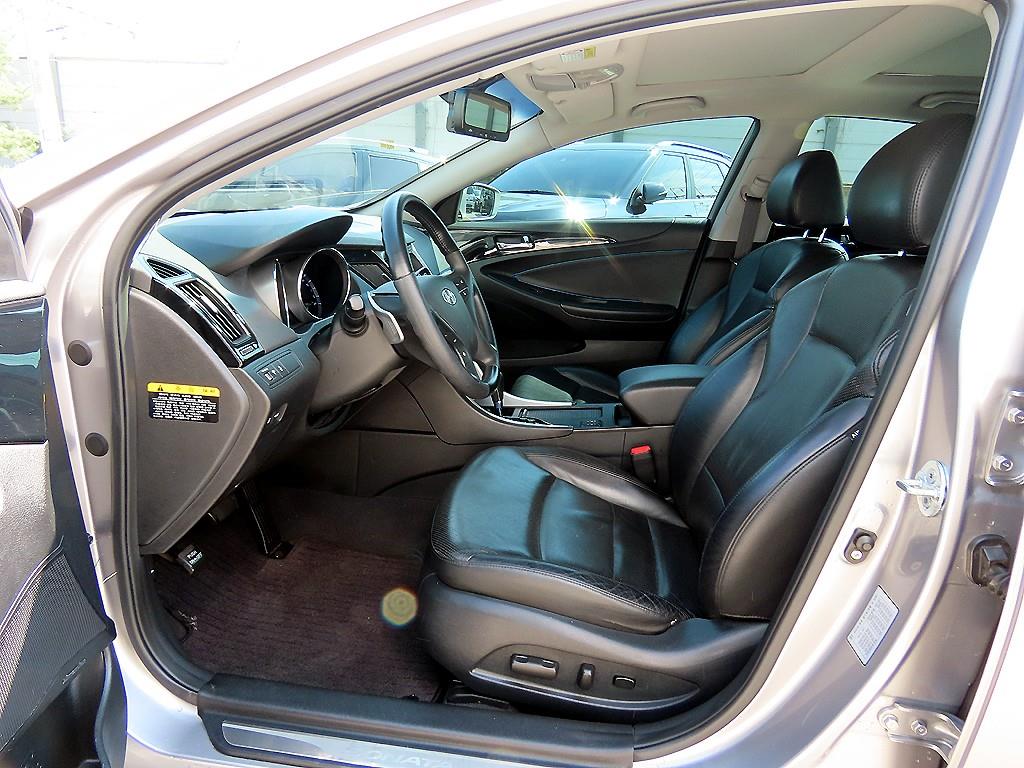 HYUNDAI Sonata - Vista 5