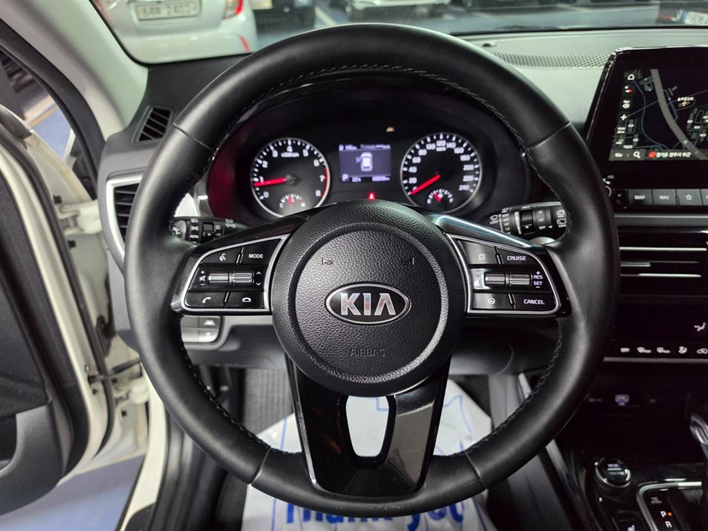 KIA Seltos - Vista 11