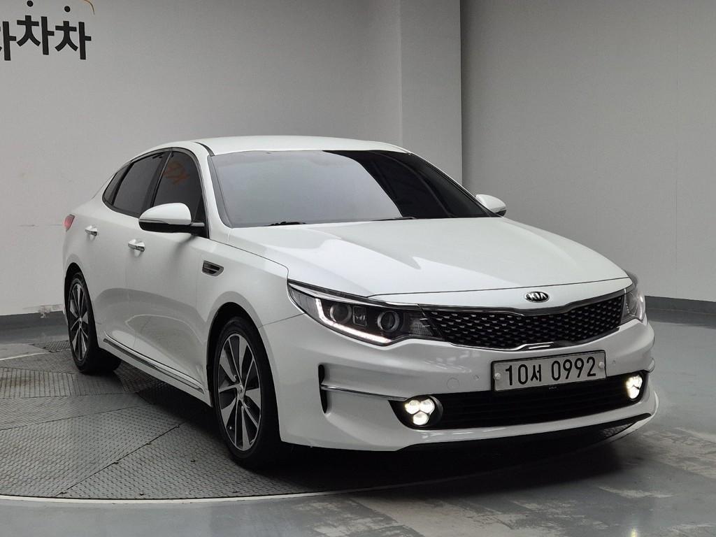 KIA K5 - Vista 4