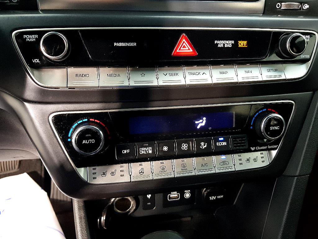 HYUNDAI Sonata - Vista 12