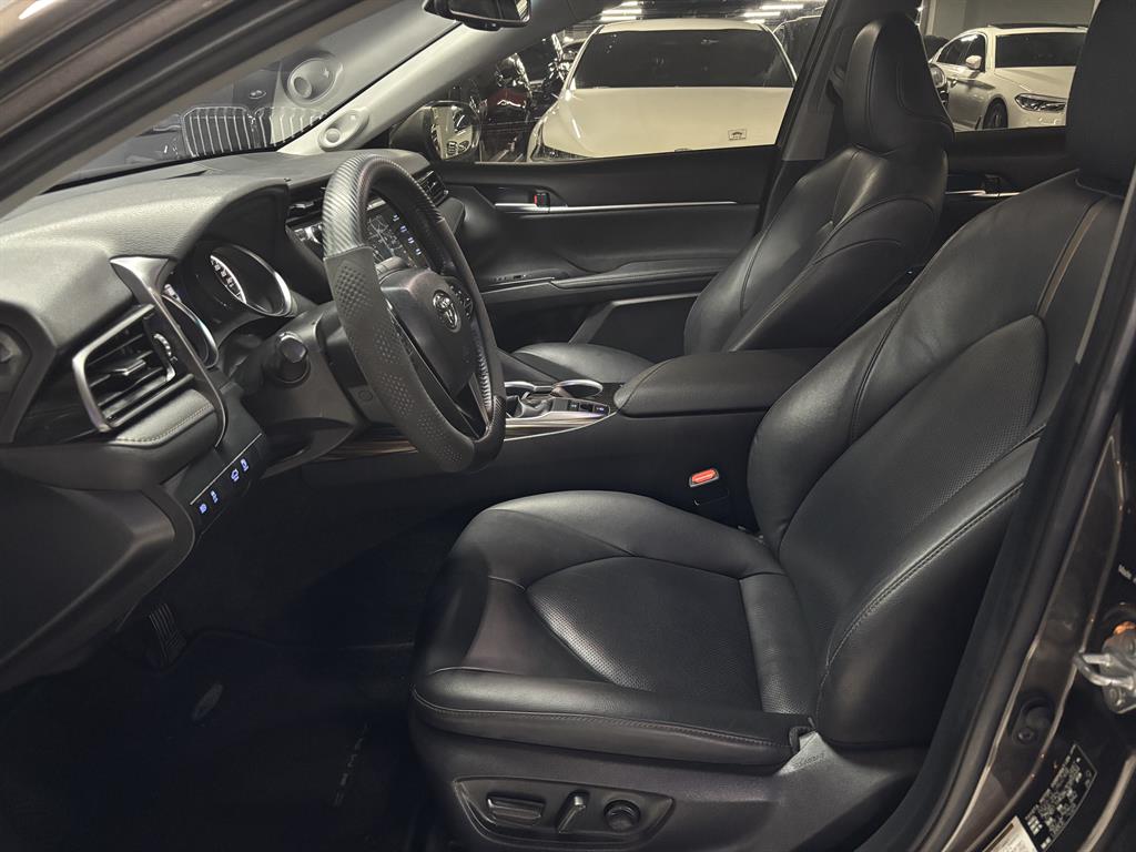Toyota Camry - Vista 9
