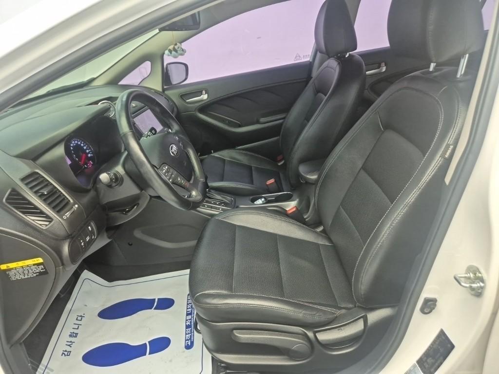 KIA K3 2015 Blanco - Importación desde Corea - HF Imports Iquique - Foto 13