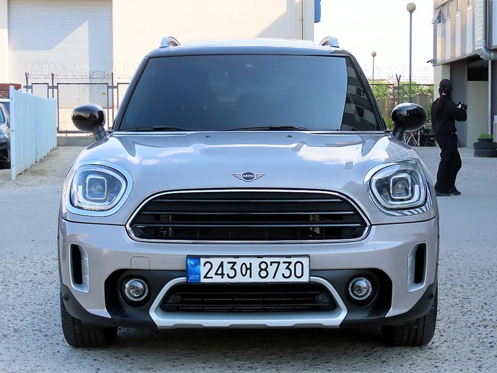 Mini Countryman 2022 Gris - Importación desde Corea - HF Imports Iquique - Foto 1