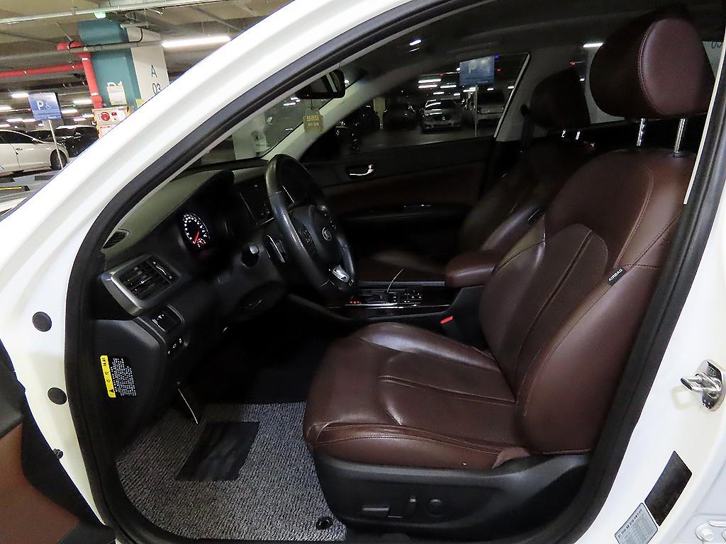 KIA K5 - Vista 6