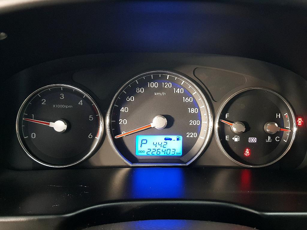 HYUNDAI Santa Fe - Vista 6