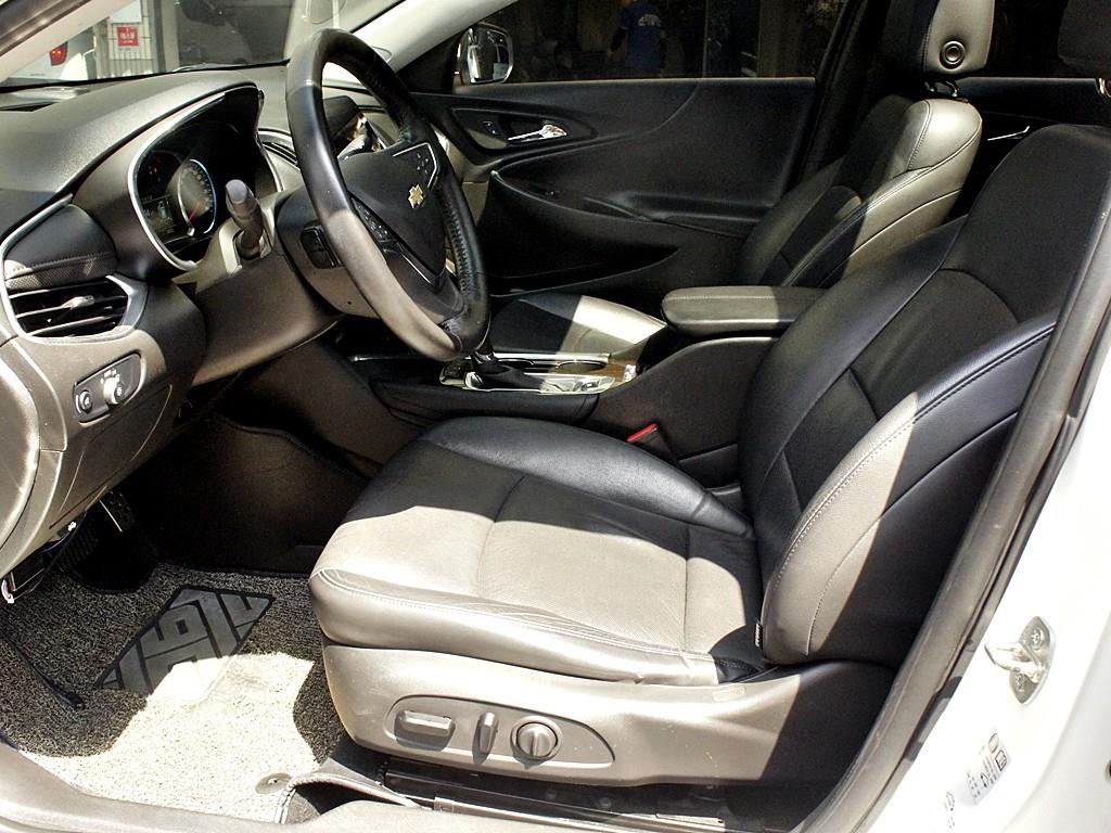Chevrolet Malibu - Vista 9