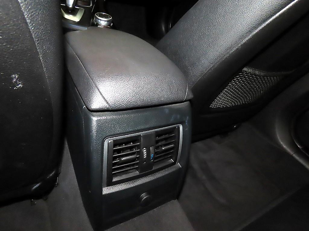 BMW 3 series 2017 Negro - Importación desde Corea - HF Imports Iquique - Foto 16
