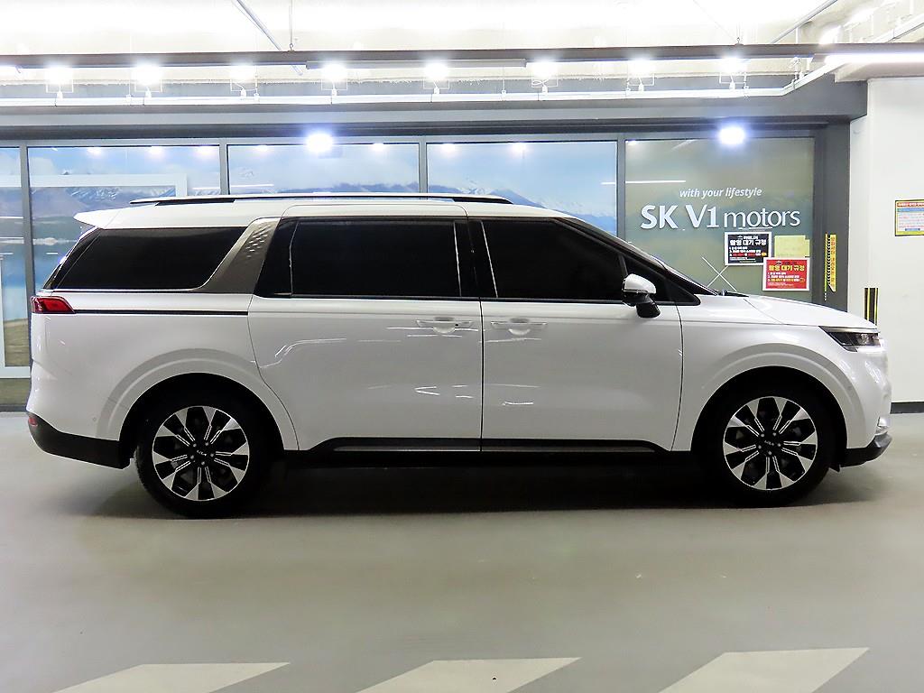 KIA Carnival - Vista 3