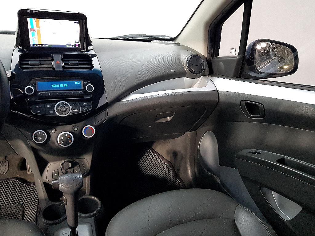 Chevrolet Spark - Vista 10