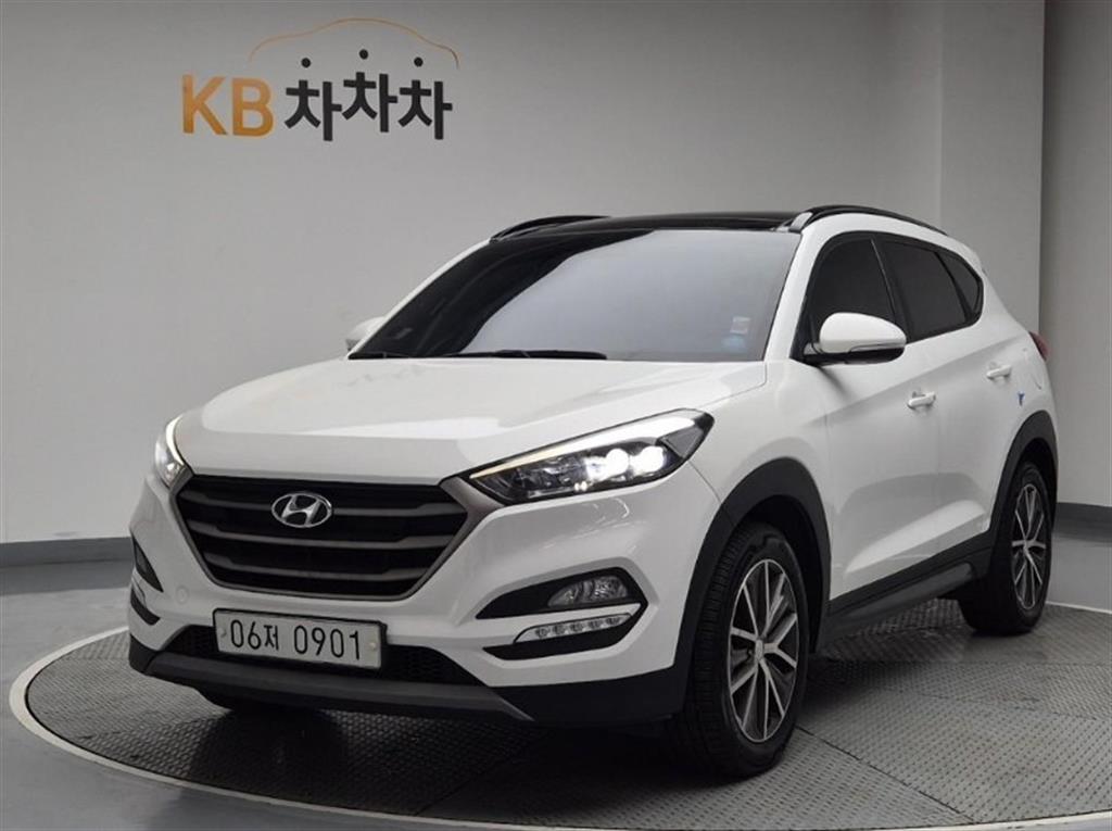 HYUNDAI Tucson 2016 Blanco - Importación desde Corea - HF Imports Iquique - Foto 1