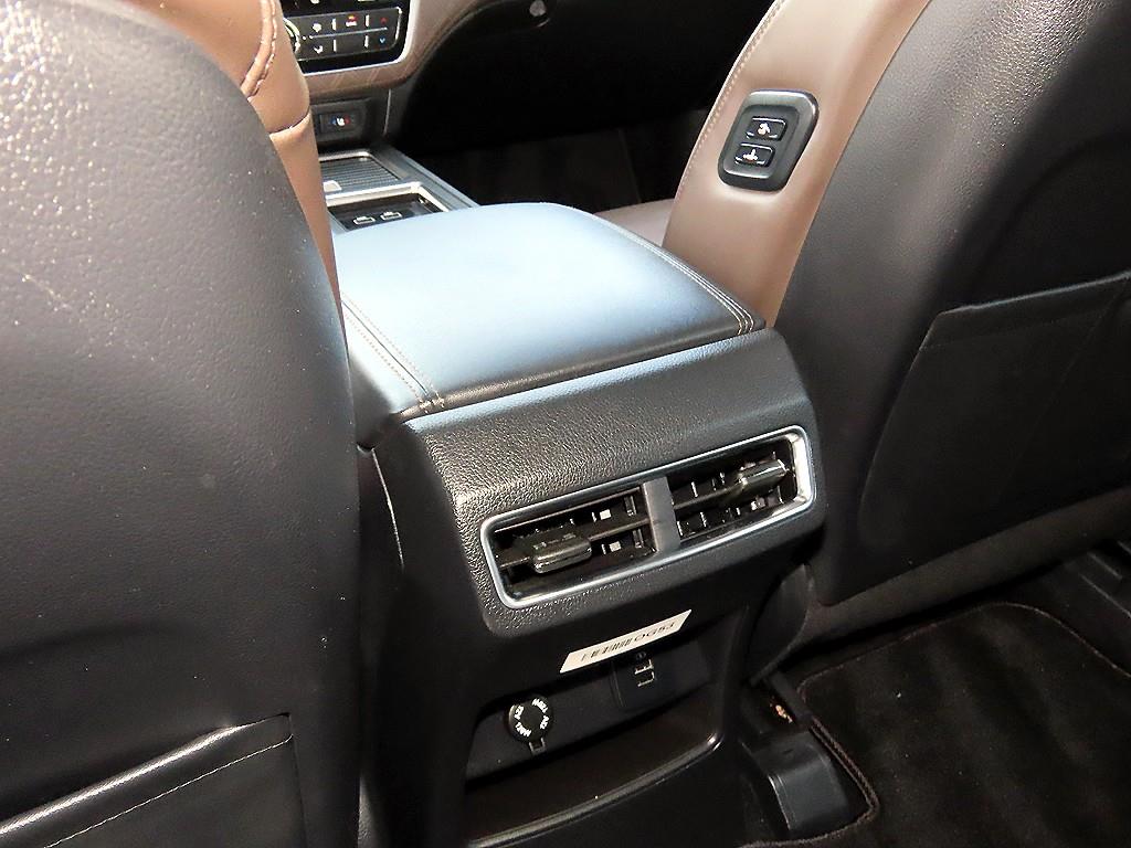 Ssangyong Rexton 2021 Blanco - Importación desde Corea - HF Imports Iquique - Foto 17