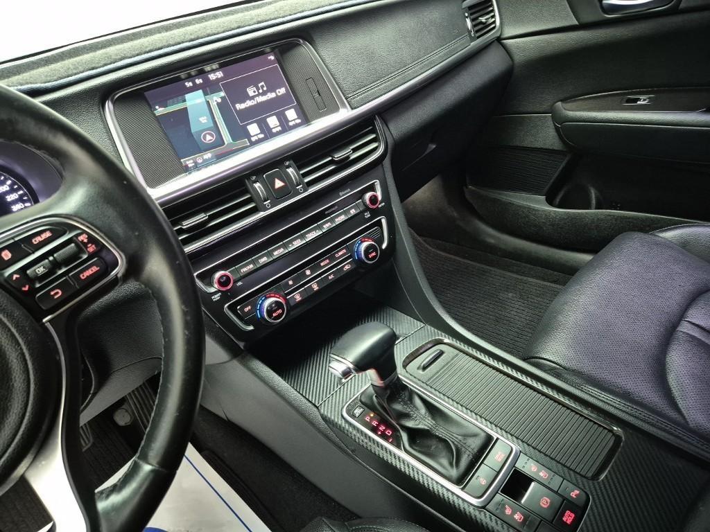 KIA K5 - Vista 10
