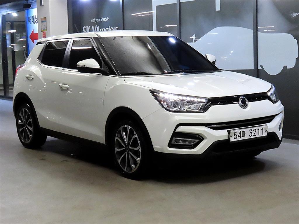 Ssangyong Tivoli 2018 Blanco - Importación desde Corea - HF Imports Iquique - Foto 1