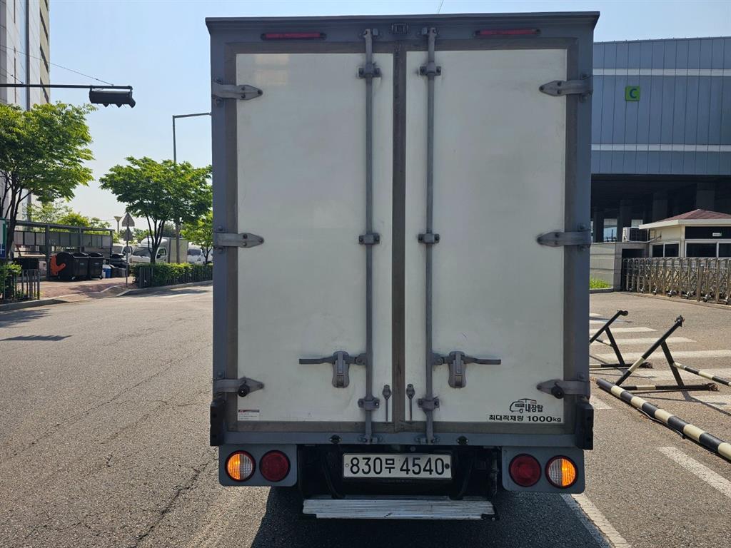 Small Truck Normal Box(High Deck) - Vista 3