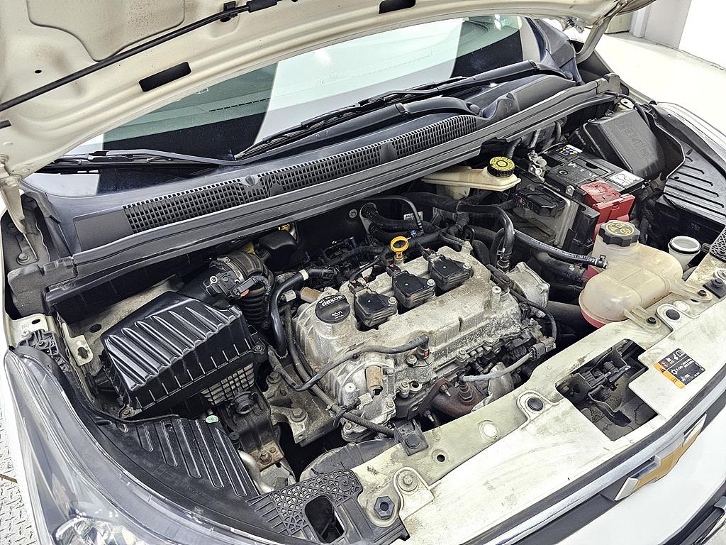 Chevrolet Spark - Vista 6