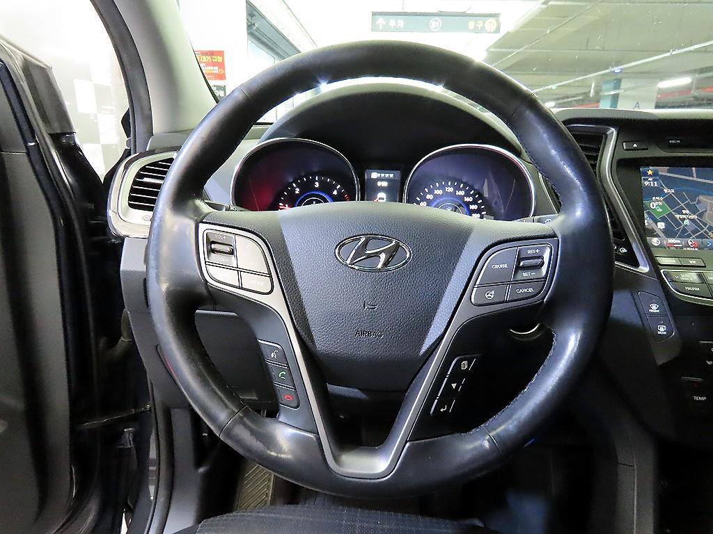 HYUNDAI Santa Fe - Vista 8