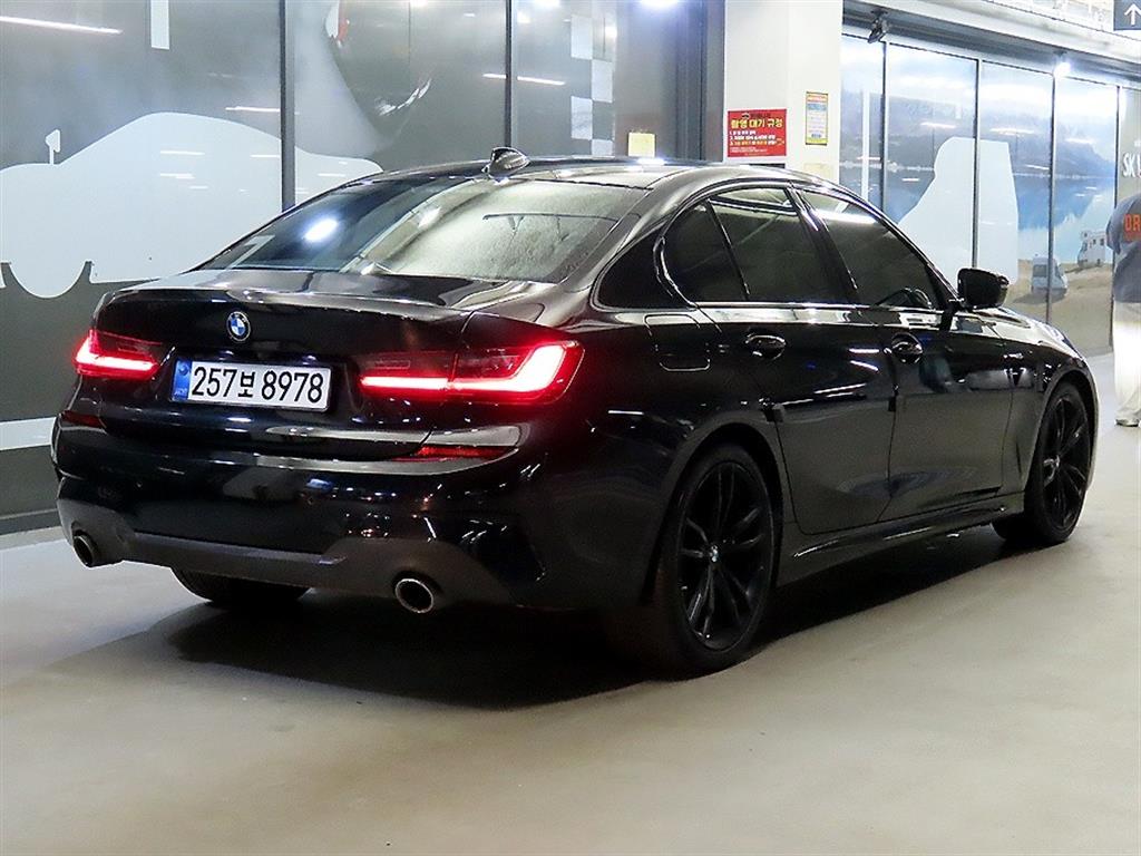BMW 3 series - Vista 4