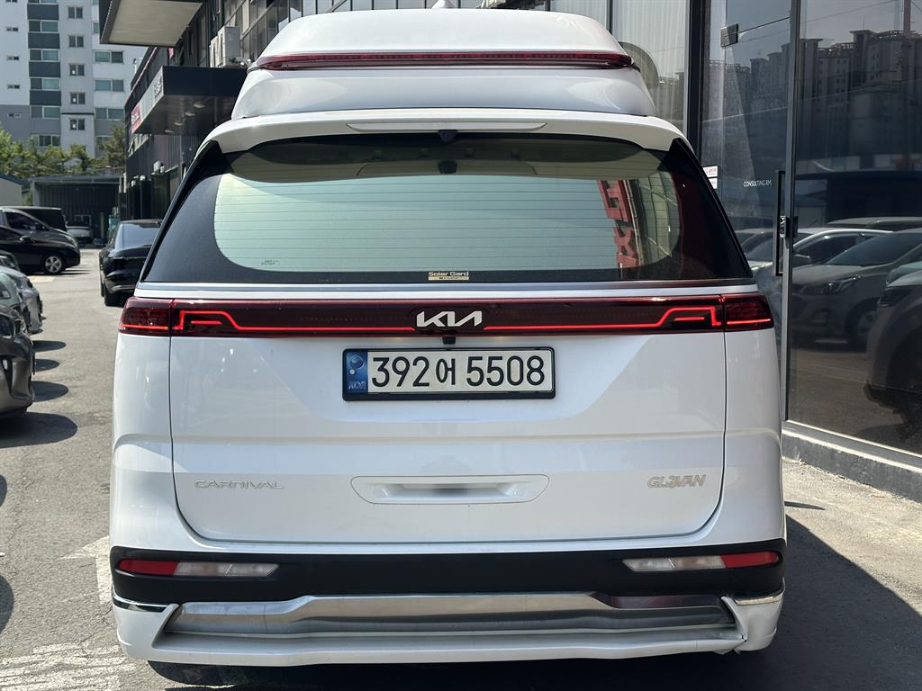 KIA Carnival - Vista 4