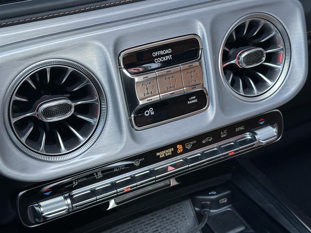 Mercedes Benz G Class (G Wagen) - Vista 12