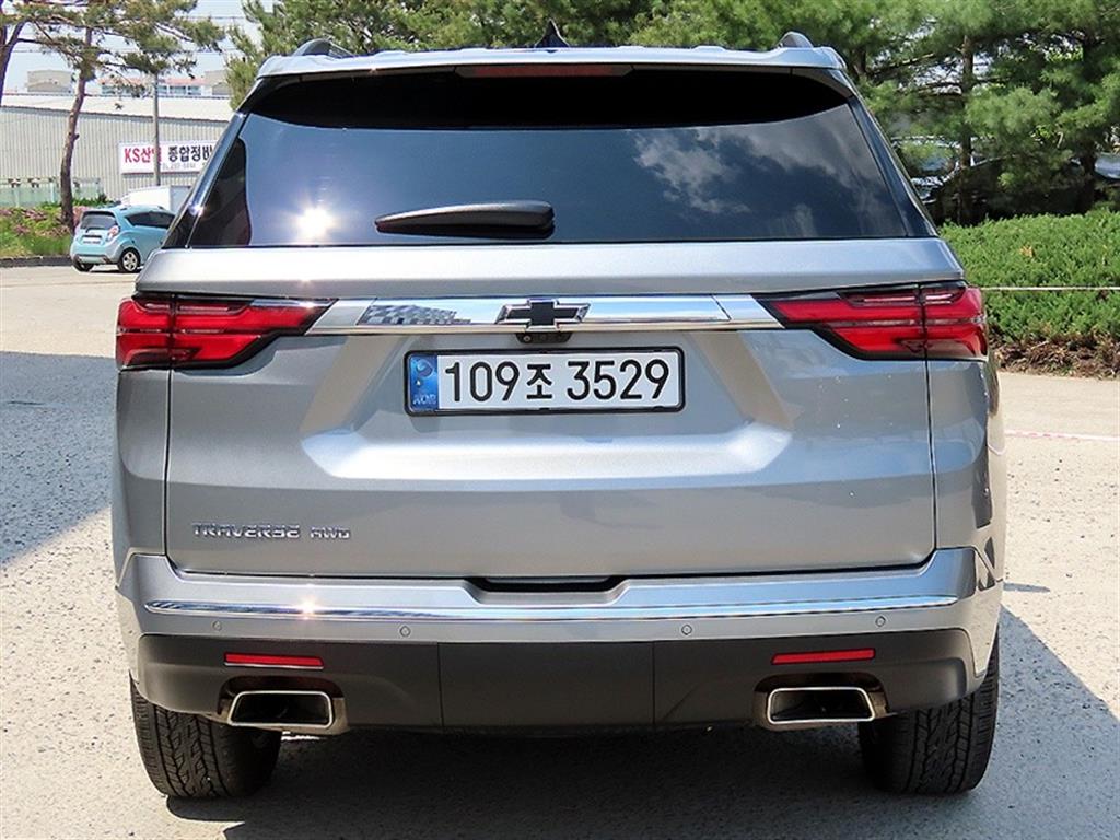 Chevrolet Travers - Vista 4