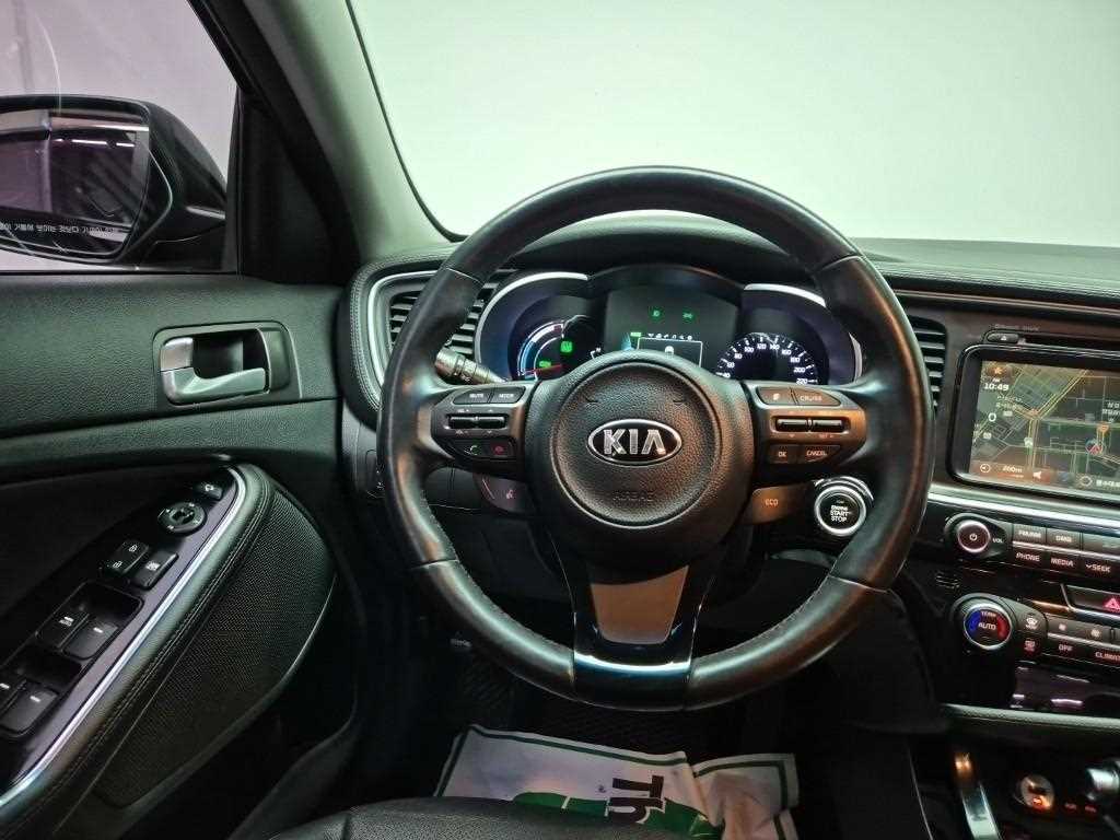 KIA K5 - Vista 9