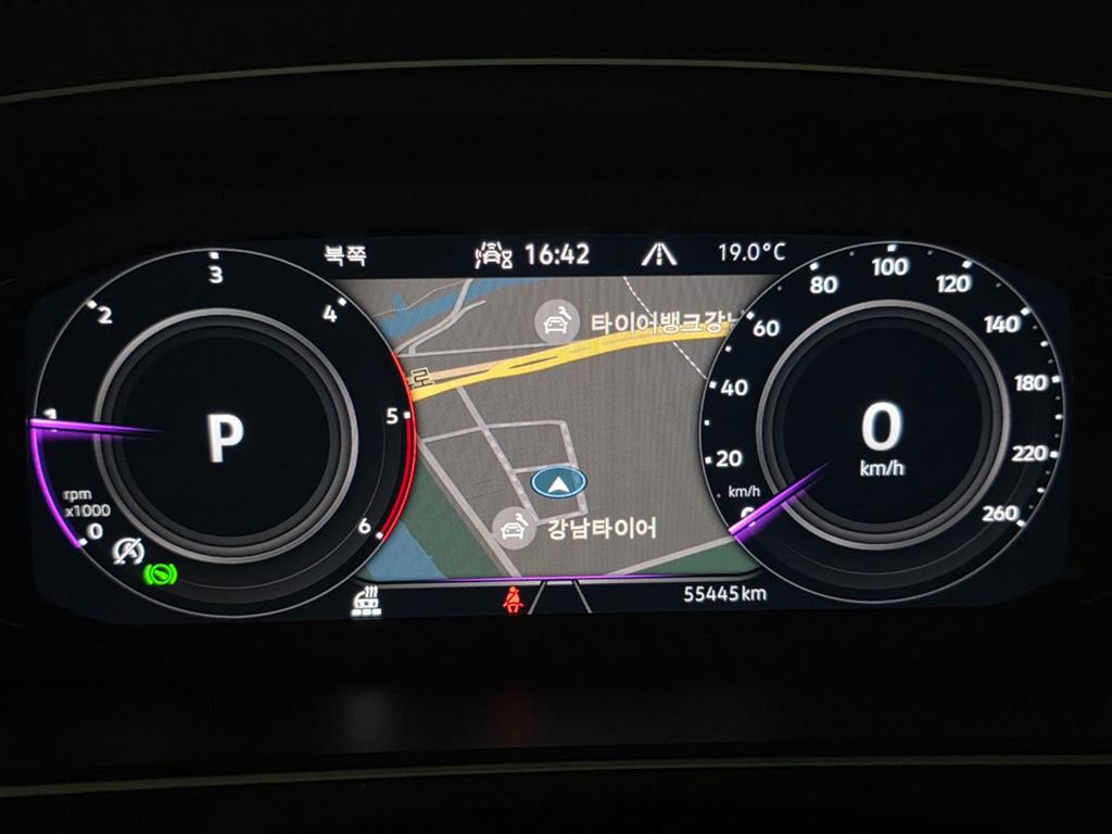 Volkswagen Tiguan - Vista 5