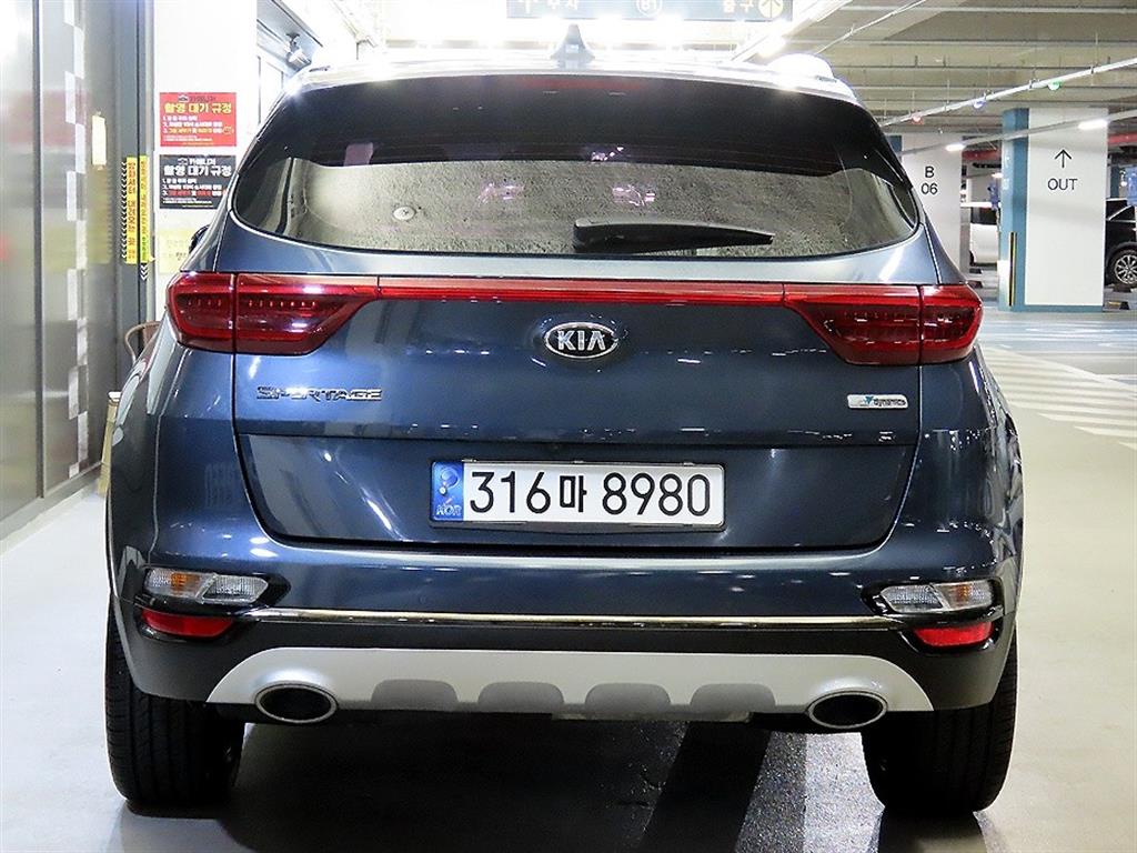 KIA Sportage - Vista 5