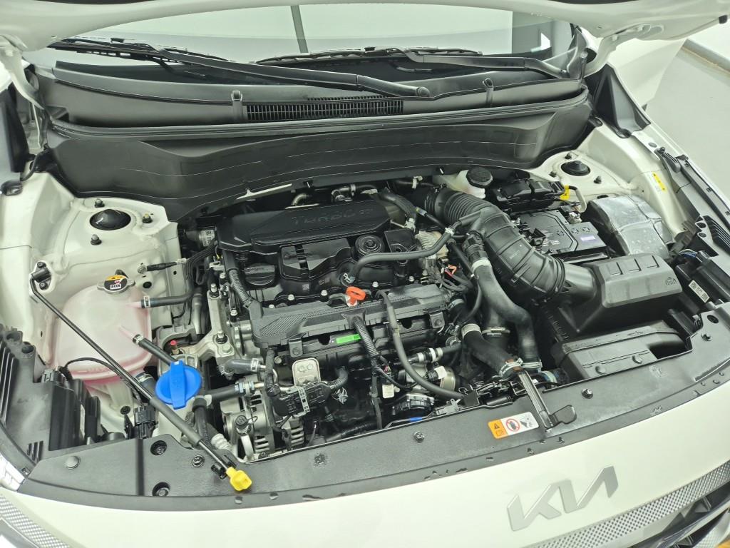 KIA Seltos - Vista 6