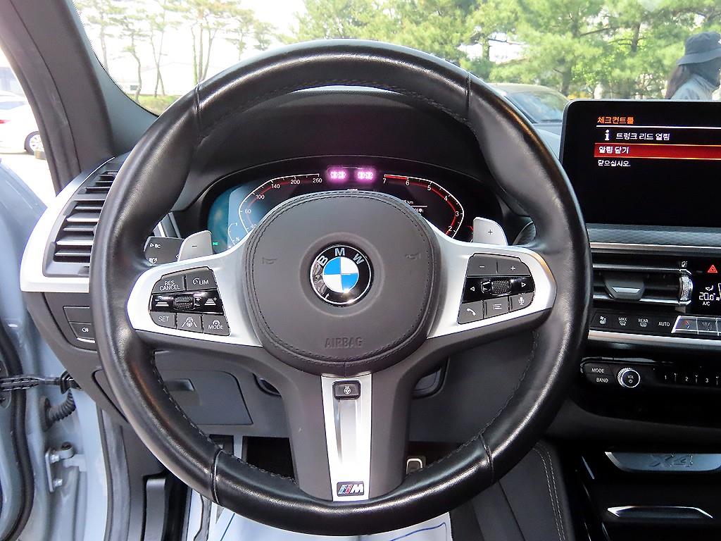 BMW X4 - Vista 8