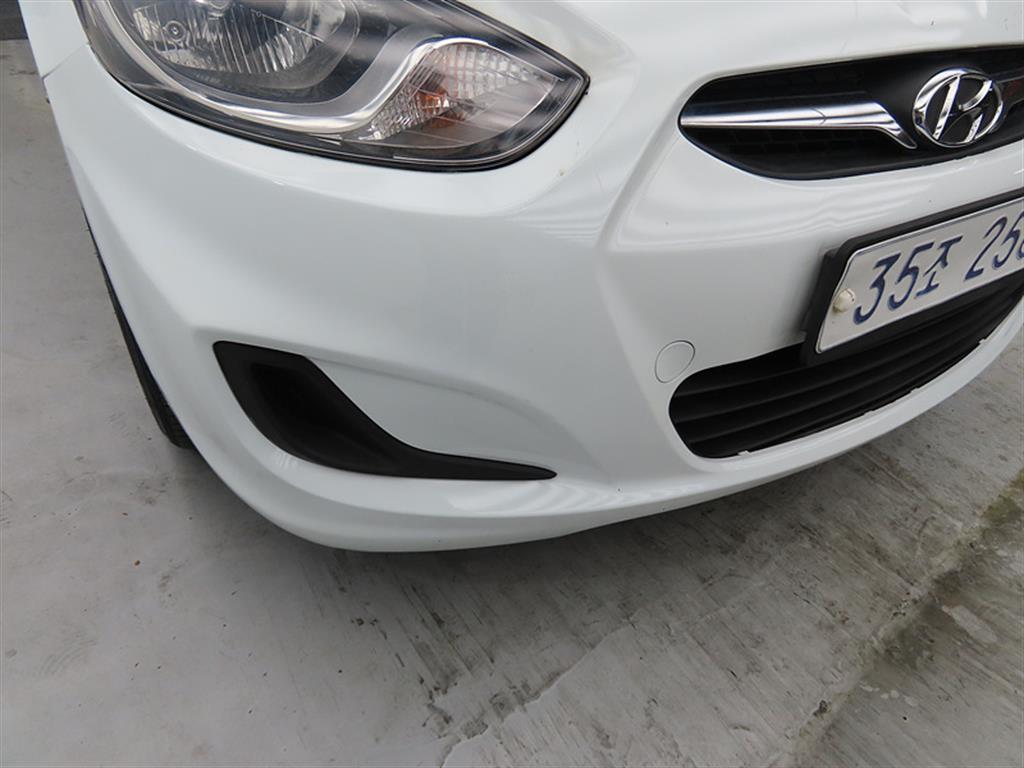 HYUNDAI Accent 2014 Blanco - Importación desde Corea - HF Imports Iquique - Foto 15