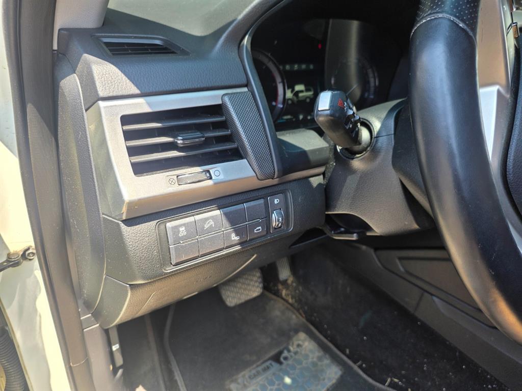 Ssangyong Rexton - Vista 11