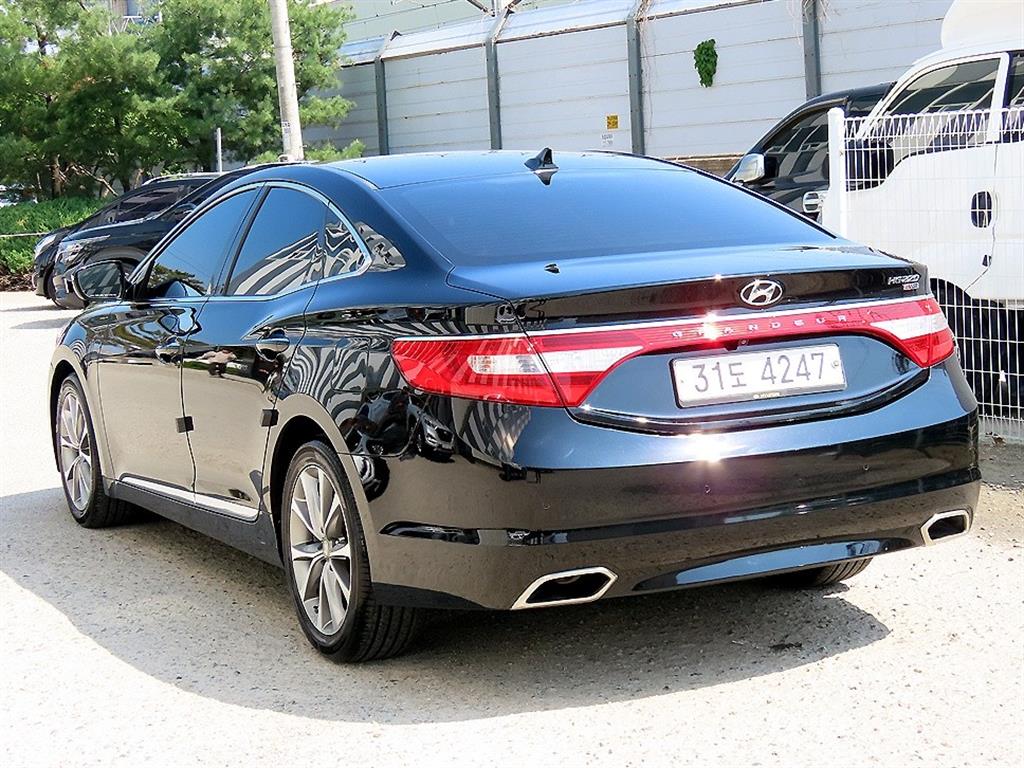 HYUNDAI Grandeur - Vista 3