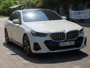 BMW 5 Series - Vista 4